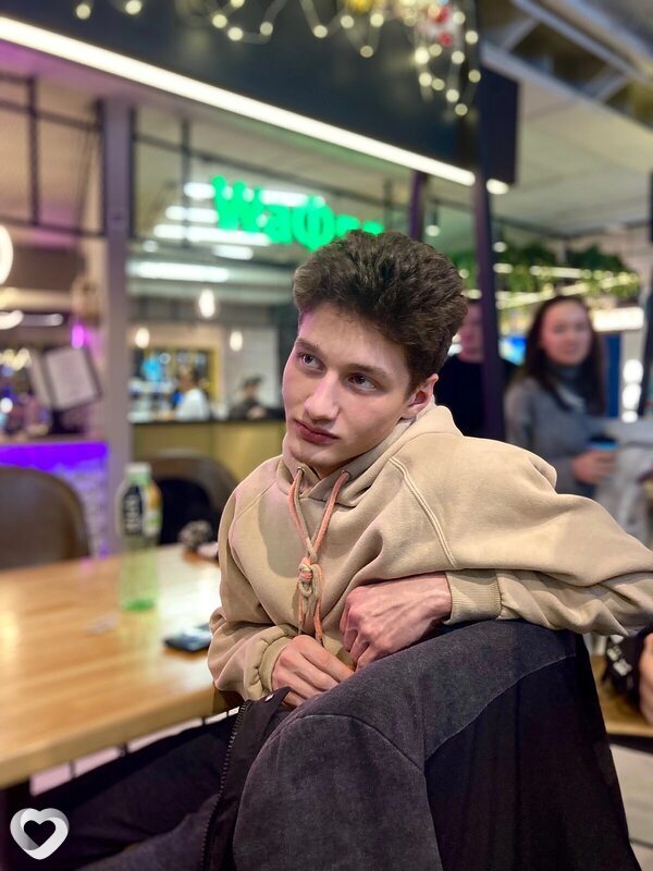 Вовчик, 21, Челябинске — анкета №962060
