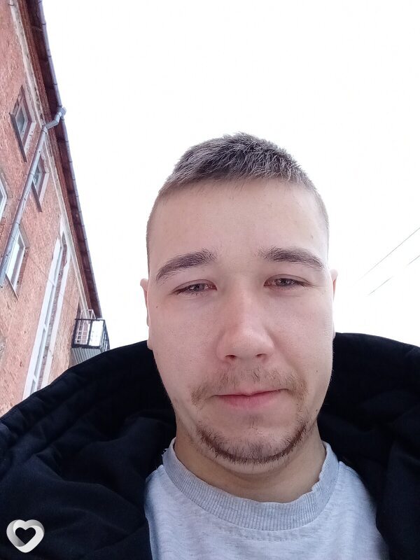 Максим, 27, Орёл — анкета №962712