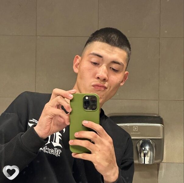 Тимур, 22, Санкт-Петербурге — анкета №963403