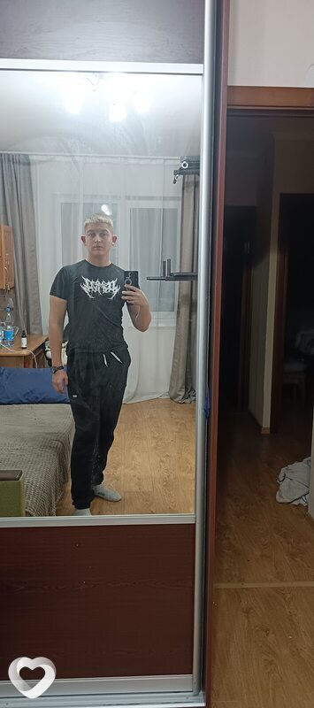 Андрей, 23, Волгограде — анкета №963934