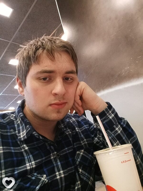 Денис, 20, Москве — анкета №964216