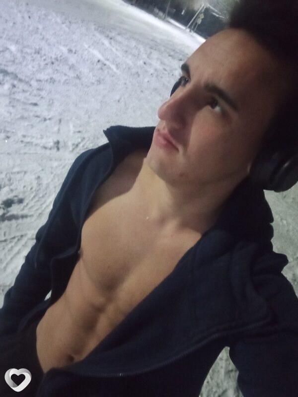 Максим, 25, Бузулуке — анкета №964255
