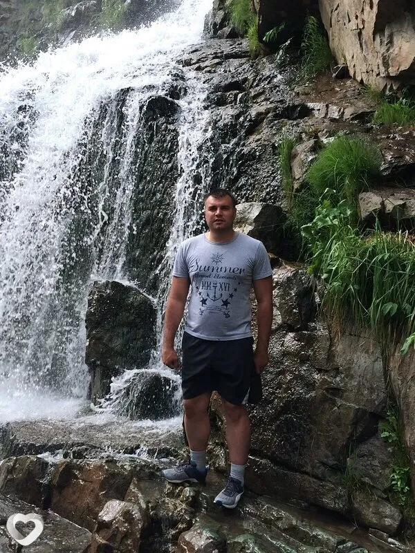 Дмитрий, 40, Барнауле — анкета №964490