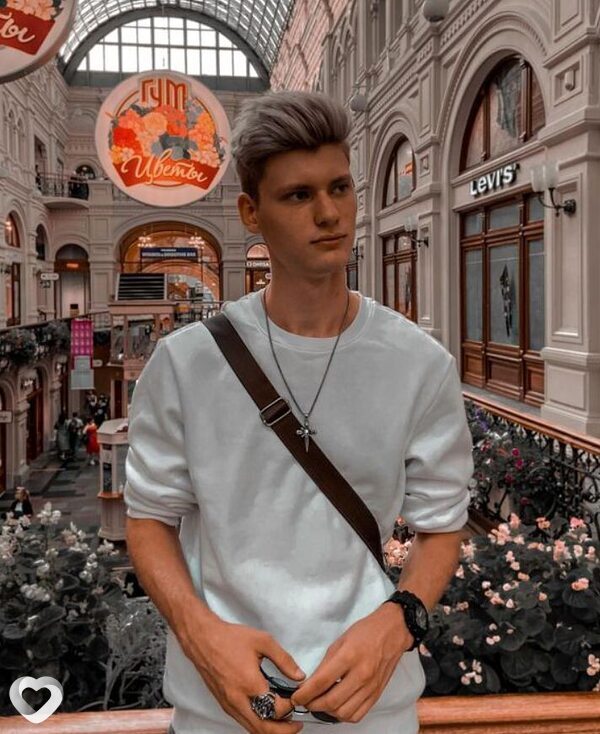Михаил, 24, Москве — анкета №965136