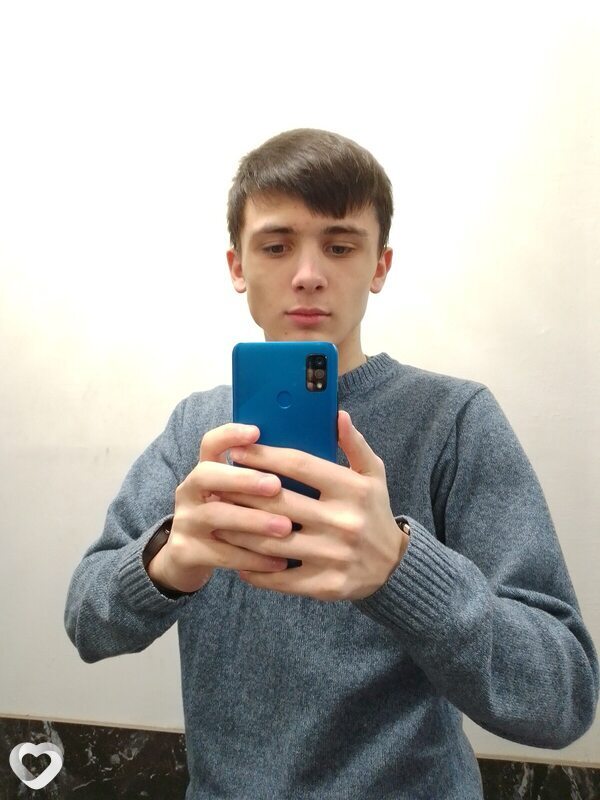 Иван, 21, Москве — анкета №966249