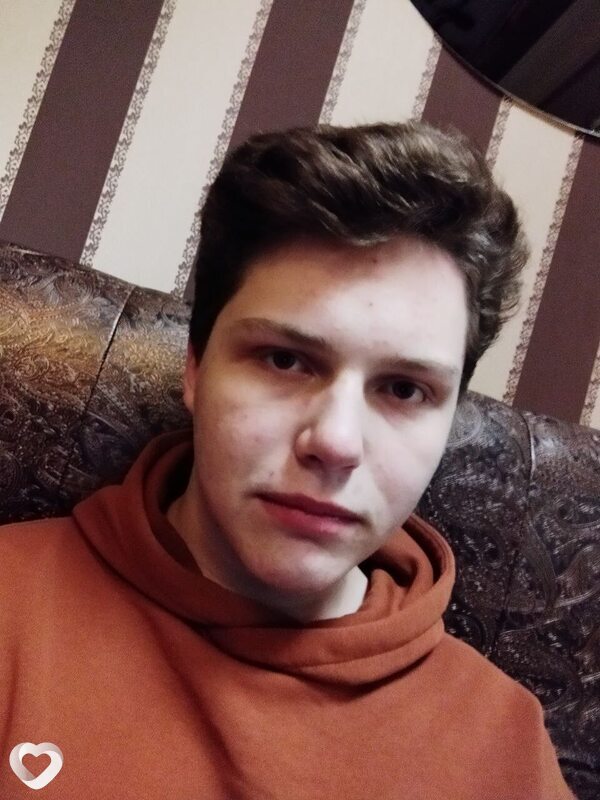 Миша, 22, Москве — анкета №966220