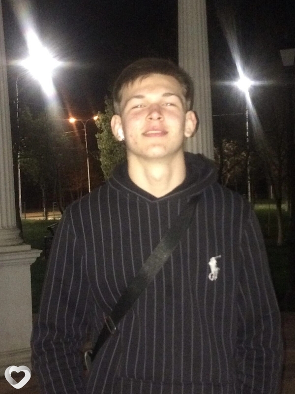 Андрей, 21, Ростове-на-Дону — анкета №966495