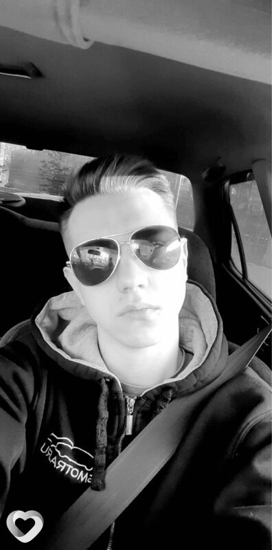 Антон, 26, Красноярске — анкета №966804