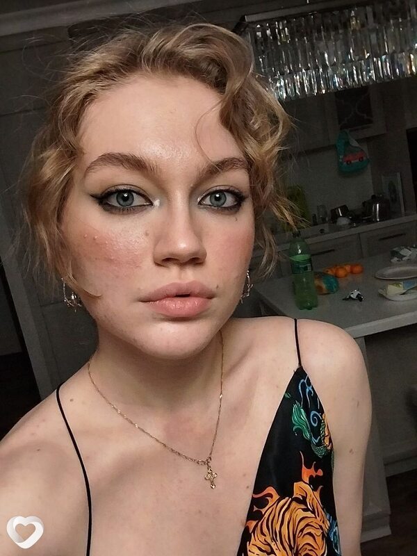 Лиза, 21, Новосибирске — анкета №967173