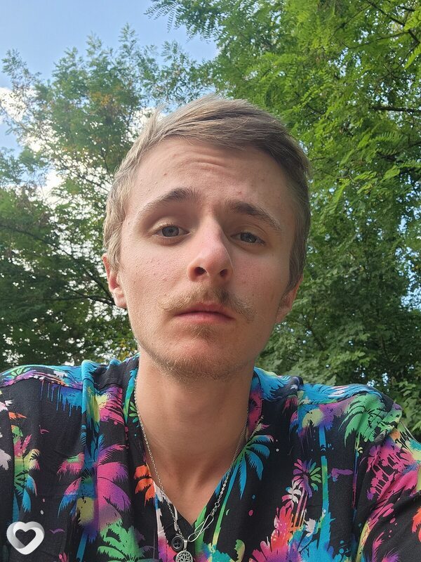 Олег, 22, Санкт-Петербурге — анкета №968250