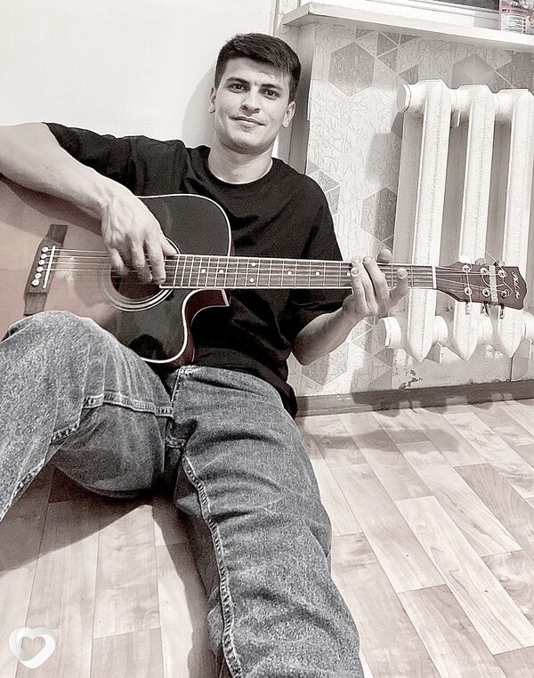 Максим, 31, Орёл — анкета №968535
