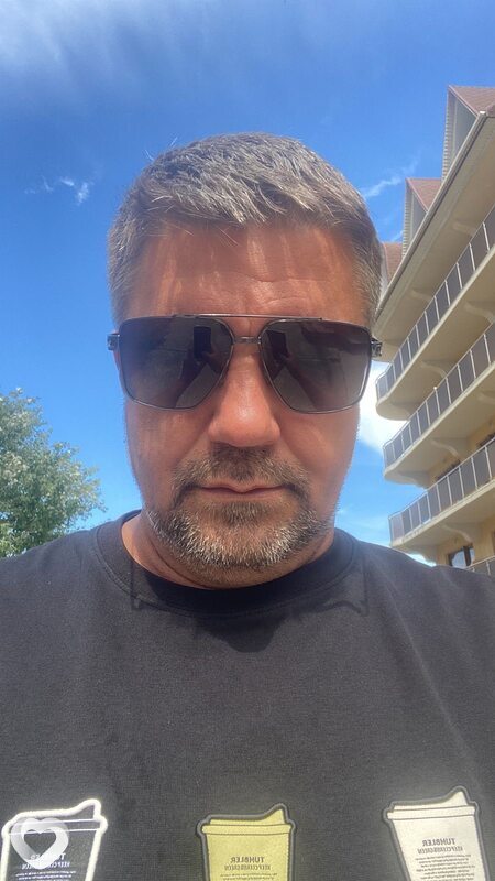 Виктор, 44, Великом Новгороде — анкета №968835