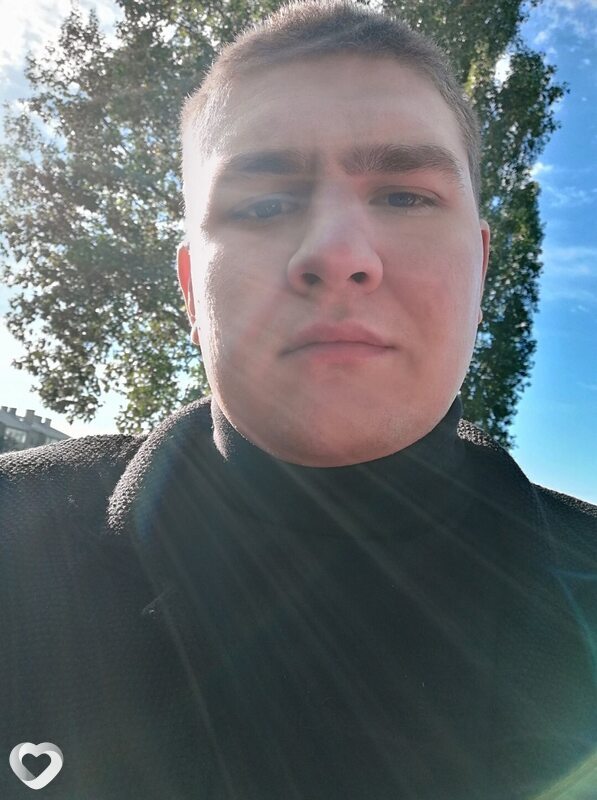 Денис, 25, Москве — анкета №969060