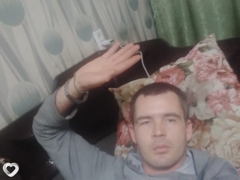 Иван, 33, Бийске — анкета №969121