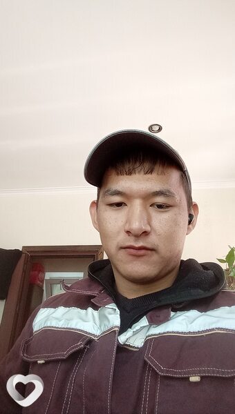 Антон, 27, Таразе — анкета №969318