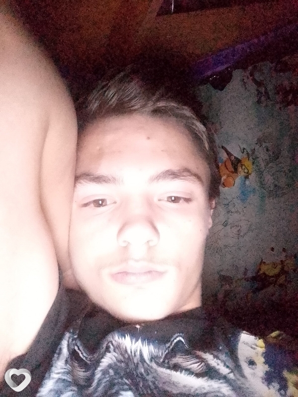 Ярик, 20, Барнауле — анкета №969982