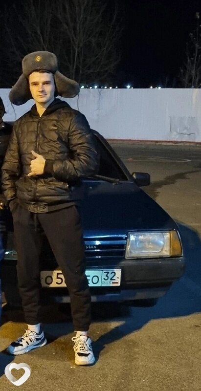 Тим, 24, Москве — анкета №970378