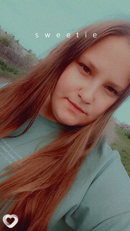 Катя, 21, Горно-Алтайске — анкета №970526