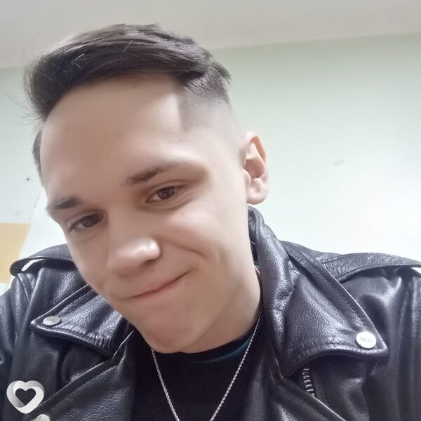 Илья, 22, Москве — анкета №970659