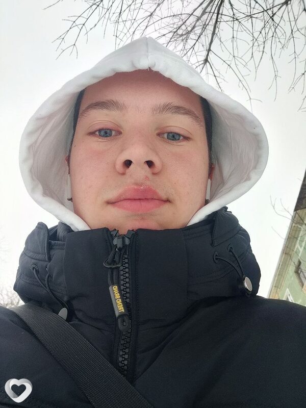 Илюха, 24, Москве — анкета №970692