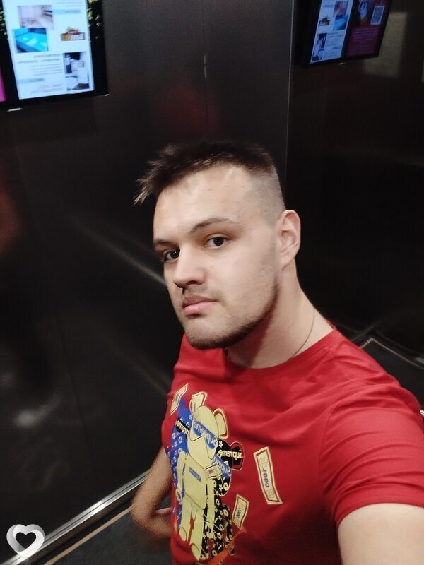 Дима, 27, Луганске — анкета №971162