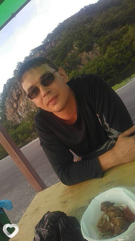 Дмитрий, 40, Белогорске — анкета №970872