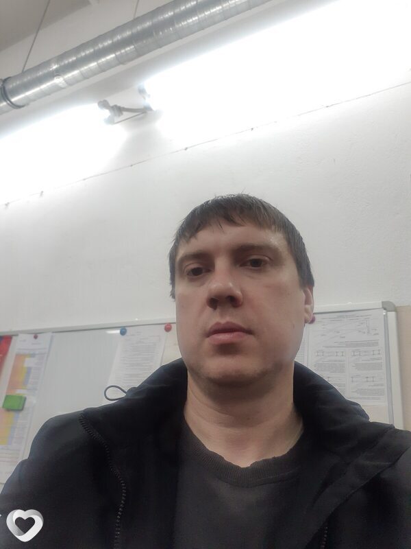Юрий, 40, Коммунаре — анкета №970960