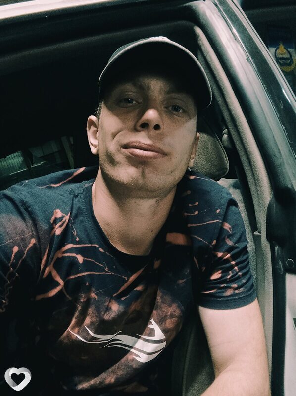 Максим, 25, Барнауле — анкета №971027