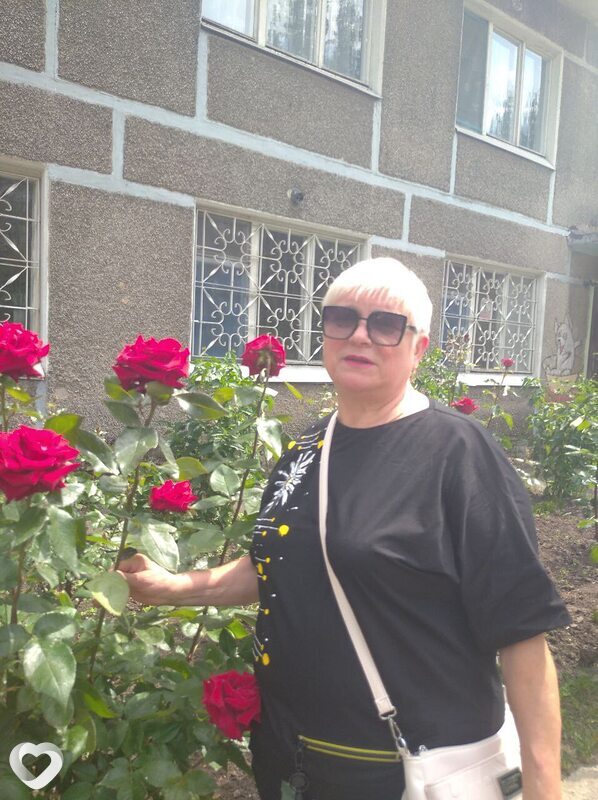 Лариса, 68, Донецке — анкета №971129