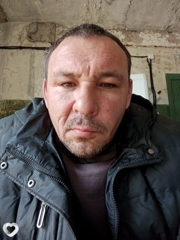 Александр, 41, Жирновске — анкета №971940