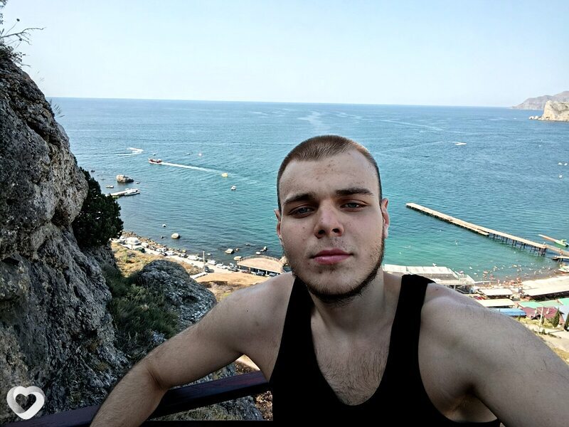 Матвей, 20, Брянске — анкета №972392