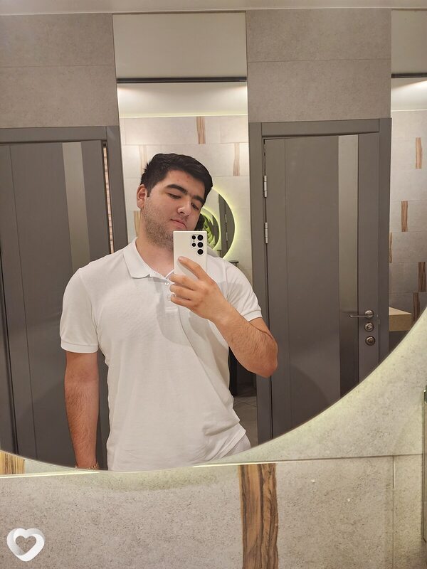 Амир, 24, Москве — анкета №972667