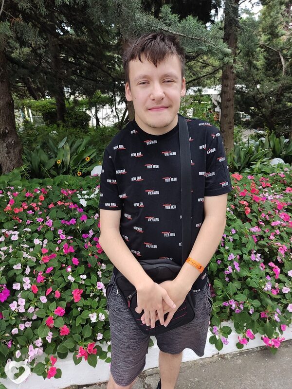 Юра, 24, Москве — анкета №973697