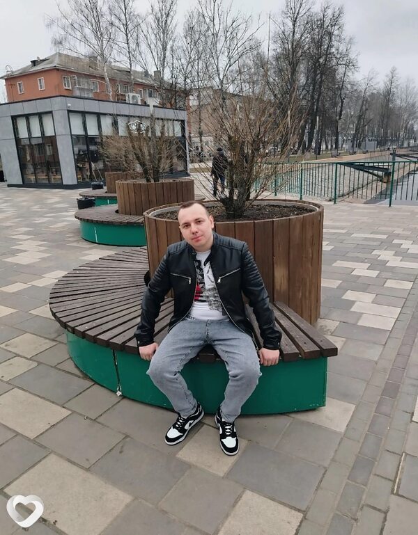 Саша, 30, Бийске — анкета №973631