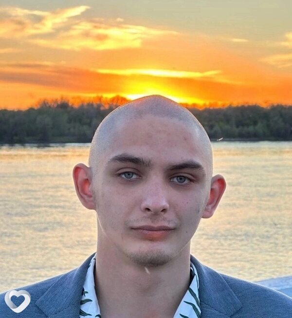 Иван, 23, Братске — анкета №973902