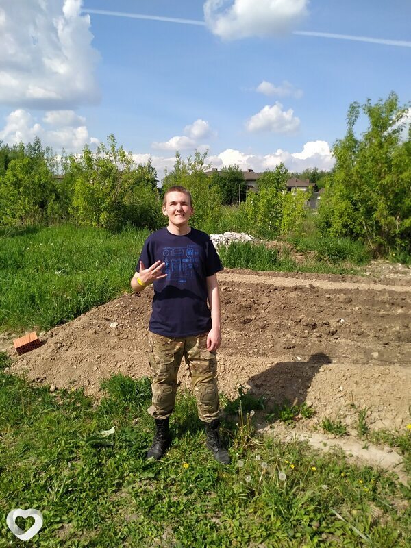 Михаил, 20, Москве — анкета №975032