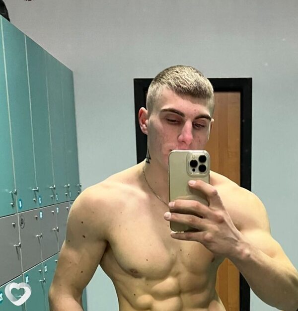 Іван, 26, Вроцлав — анкета №975242