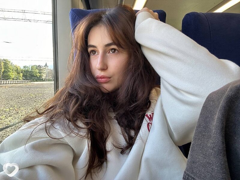 Полина, 22, Тобольске — анкета №975477