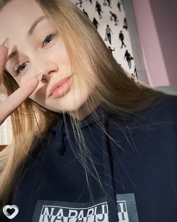 Ангелина, Суворов