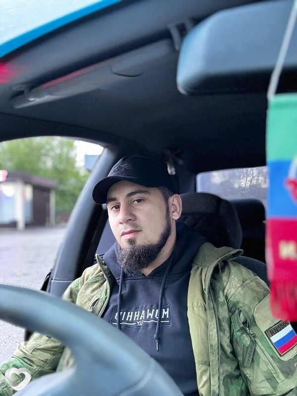 Азамат, 27, Москве — анкета №975832