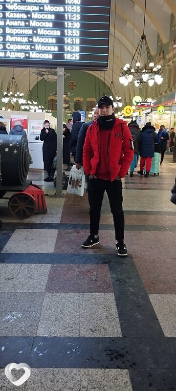 Амир, 23, Краснодаре — анкета №975920
