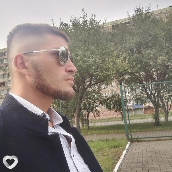 Виктор, 37, Бийске — анкета №976852
