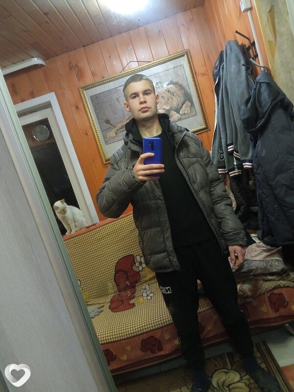Оскар, 21, Иркутске — анкета №976925