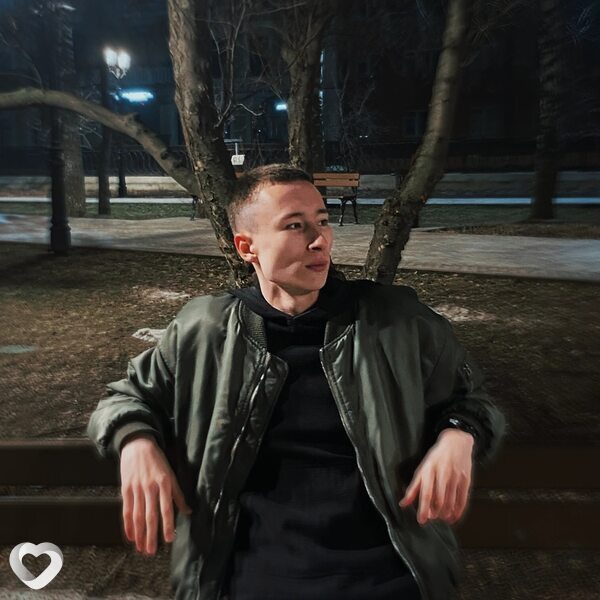 Азат, 21, Казани — анкета №977404