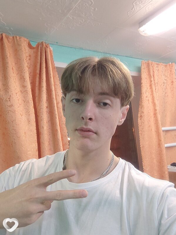 Степан, 21, Москве — анкета №977644