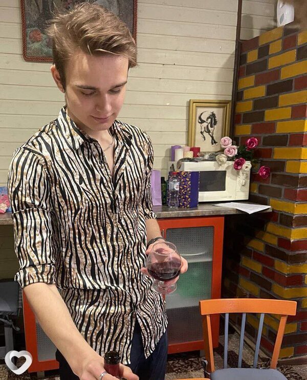 Пётр, 21, Москве — анкета №977785