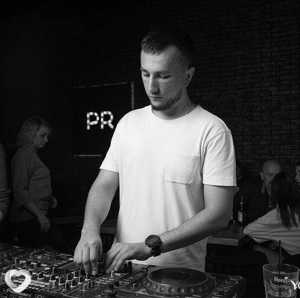 Шахзод, 26, Южно-Сахалинске — анкета №977881