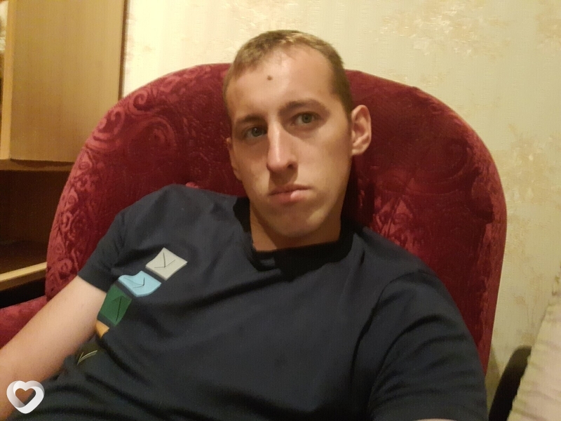 Артём, 24, Сморгони — анкета №977990