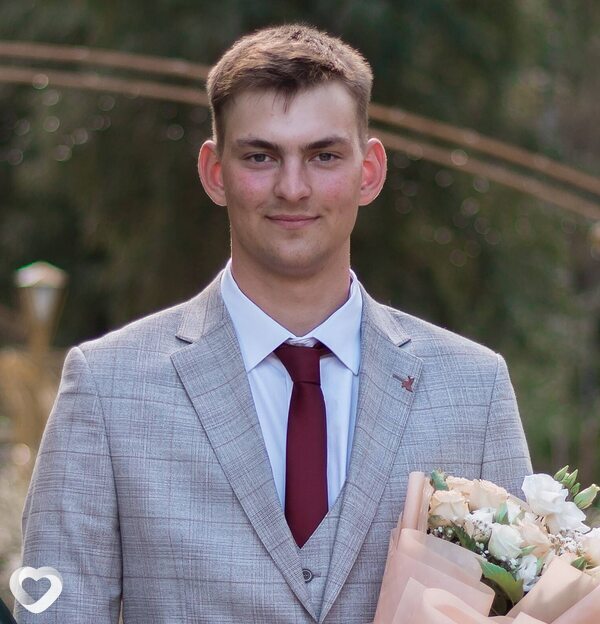 Антон, 21, Новополоцке — анкета №977836