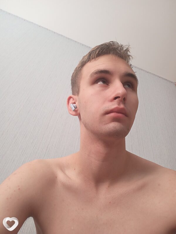 Артем, 20, Минске — анкета №978123